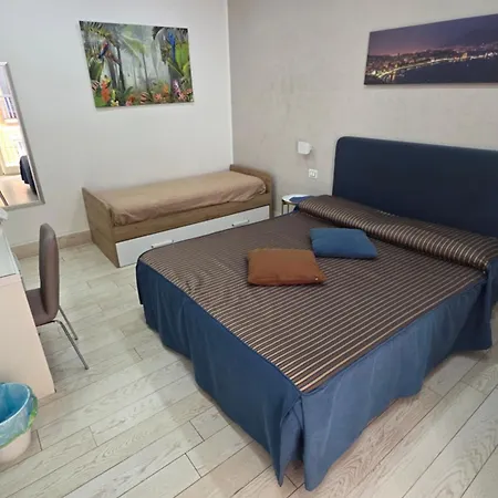 Municipio Dreams 4* Naples